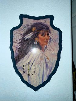 Vintage Native American Maiden Wall Clock – Southwestern Decor