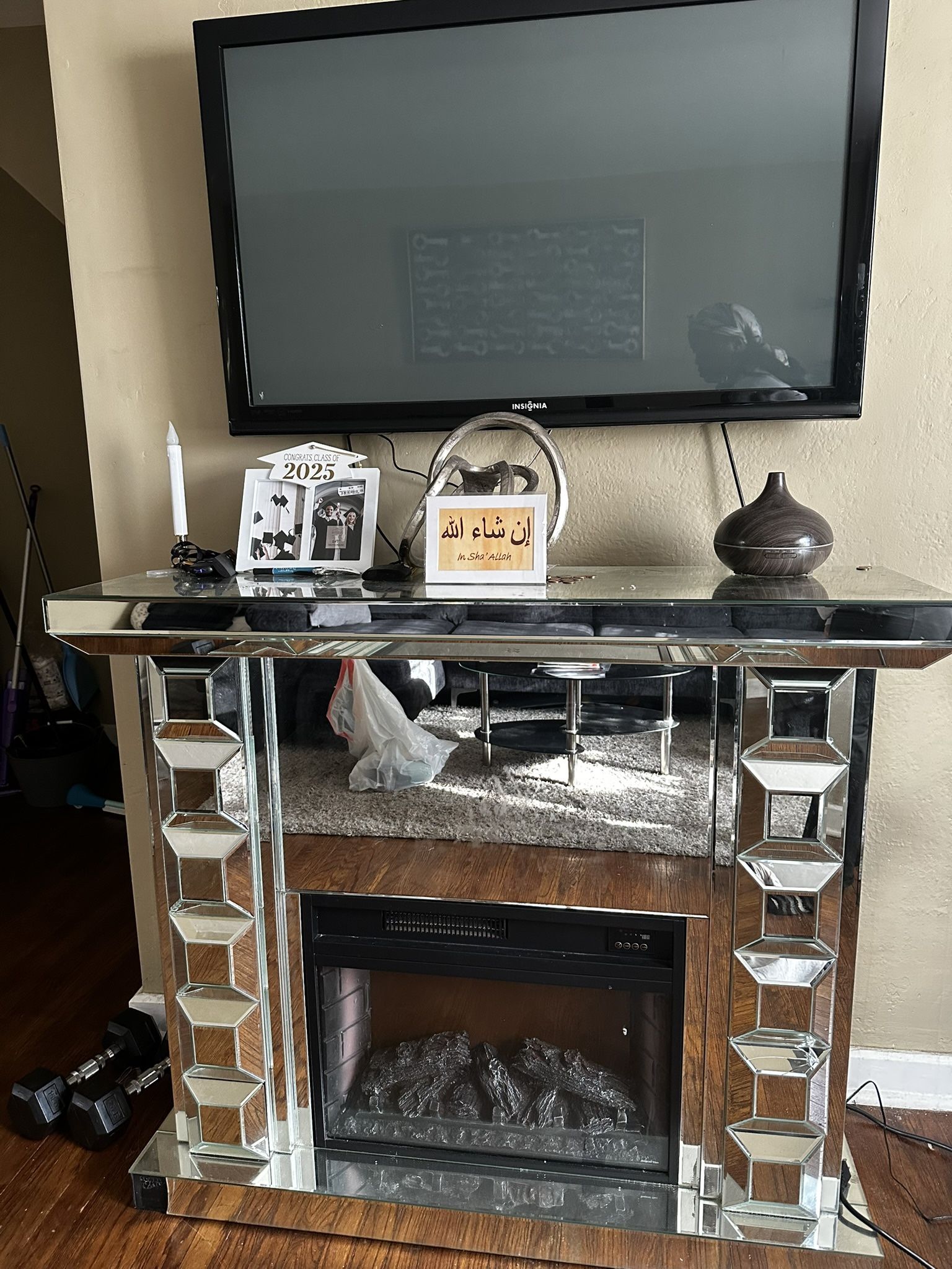 Fireplace/entertaiment Stand
