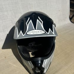 THH Motocross Helmet - Size M 