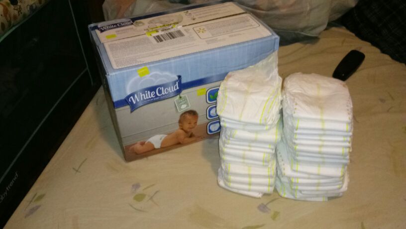 White cloud diapers size 1