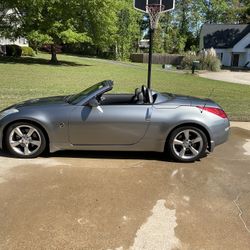 2006 Nissan  350Z Grand Touring Roadster 2D