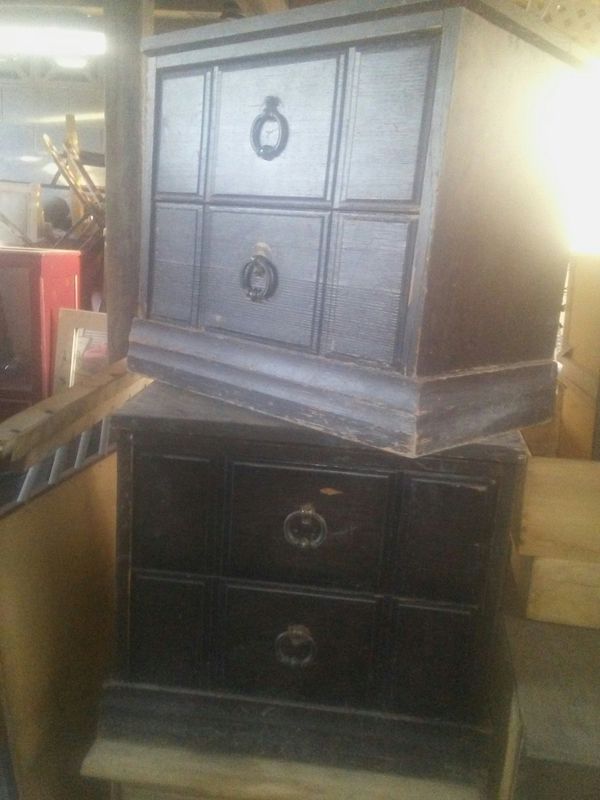 Two Wood Nightstands To Refinish 10 For In Las Vegas Nv Offerup Two Wood Nightstands To Refinish 10 Las Vegas