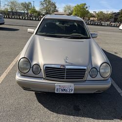 For selling Mercedes Benz w210 e300 turbodiesel