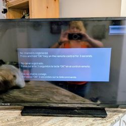 Magnavox Flat Screen HD TV