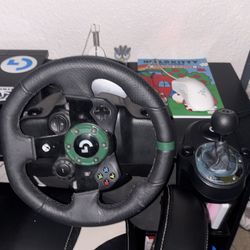 Logitech g923 racing wheel, with shifter