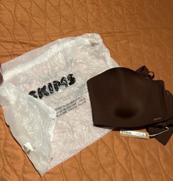 Skims strapless bra