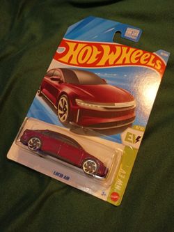 Tesla Lucid Air Hot Wheels Diecast 