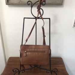 NWT Giani Bernini Brown Leather Crossbody / Wristlet Bag 🌹
