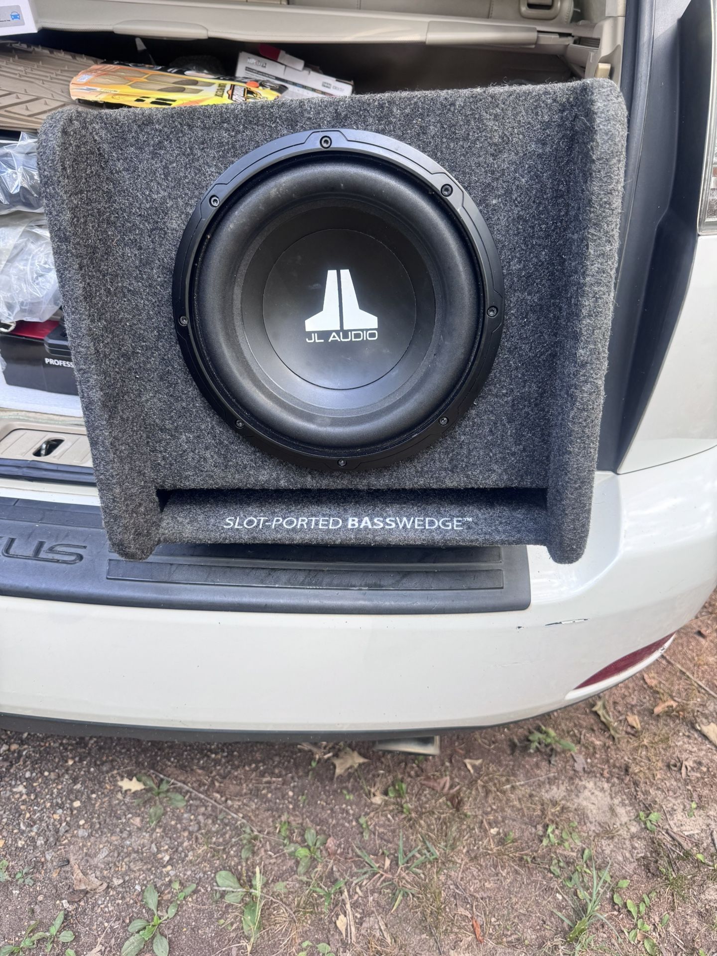 Kicker 12 Bridged Ported Box