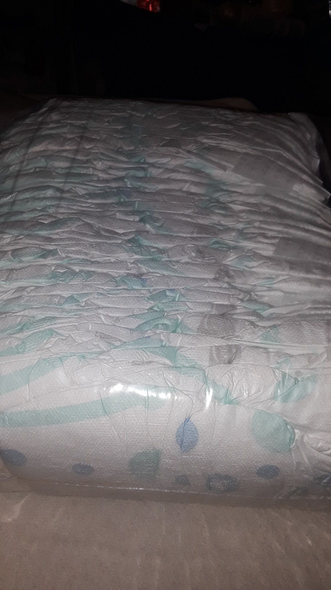 Pampers