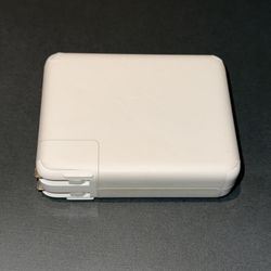Apple 140W USB-C Power Adapter