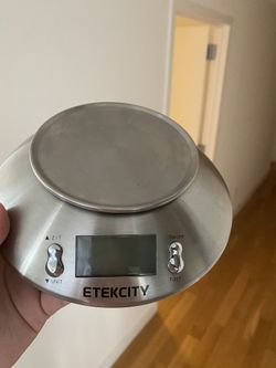 Digital kitchen scale