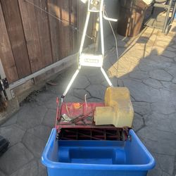 OLD SCHOOL LAWNMOWER