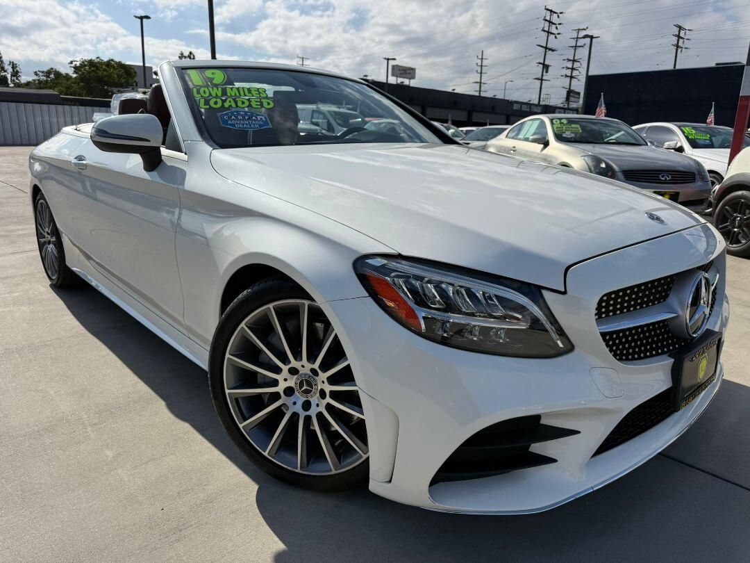 2019 Mercedes-Benz C 300
