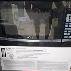 Microwave In Good Condition