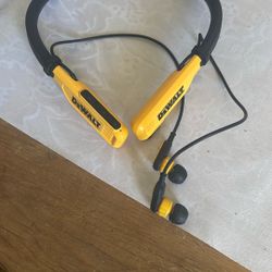 Dewalt Earbuds