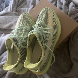 NEW Yeezy 350 Boost!!!