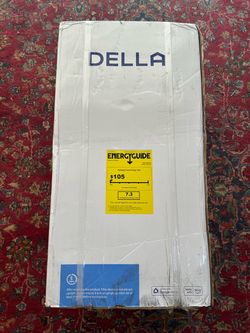 Brand New DELLA 12,000 BTU Smart Portable Air Conditioner (Factory Sealed)