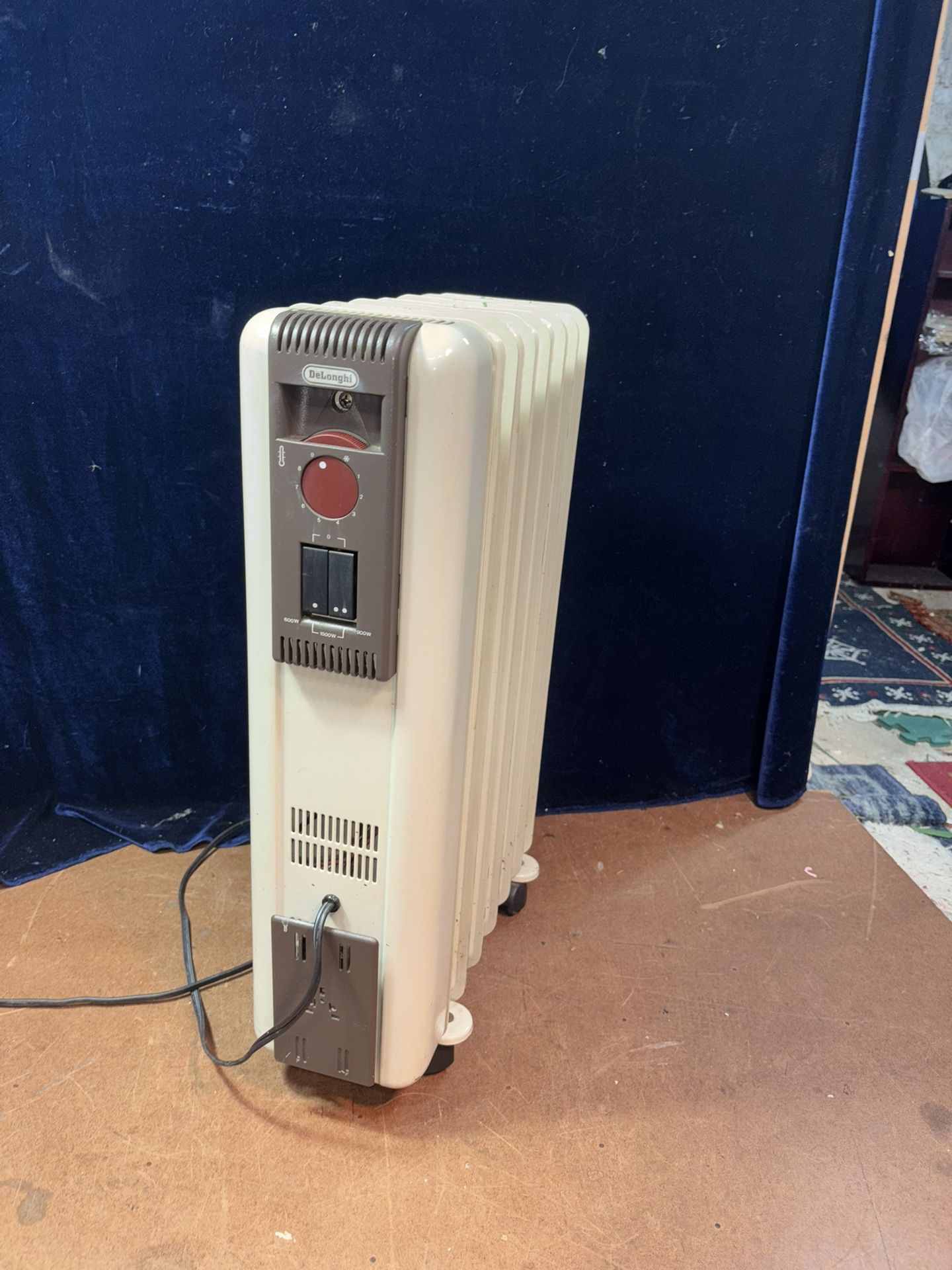 Delonghi Radiator Heater 