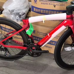 Road Bike Carbon Fiber Full Electronic Shifter hydraulic Disk Breaks 