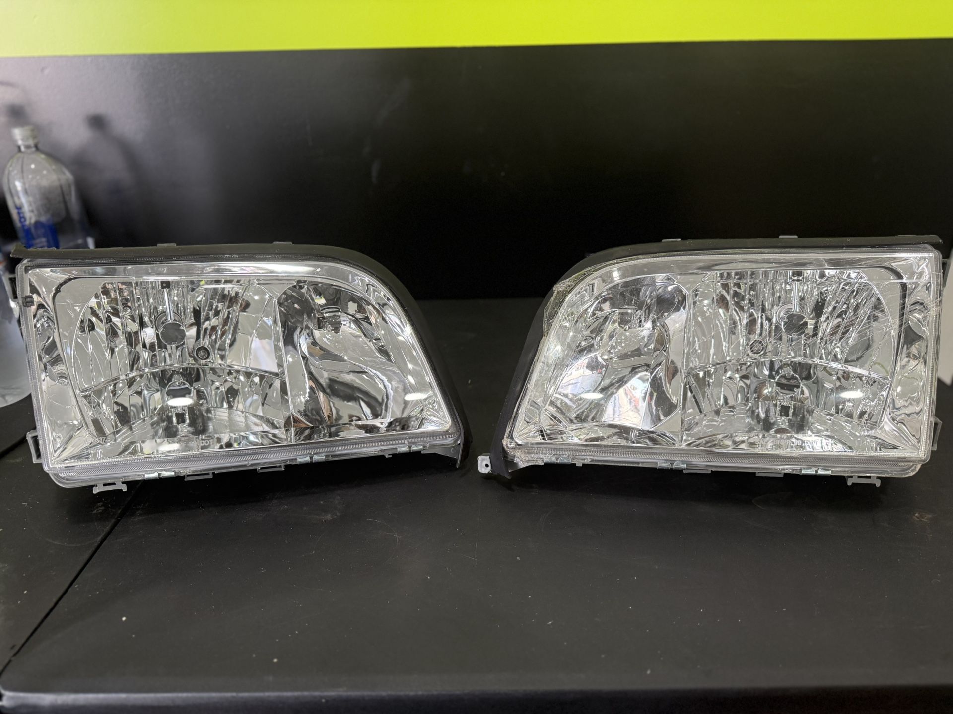 Mercedes S-Class Headlights