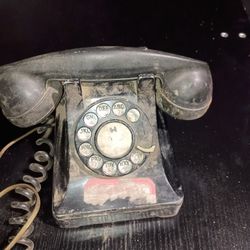 Antiques. Phone 60. Or 70. 