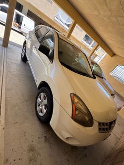2015 Nissan Rogue Select