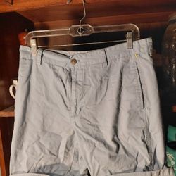 Chaps Baby Blue Size 32 Roll Up At Knee Khaki Shorts Good