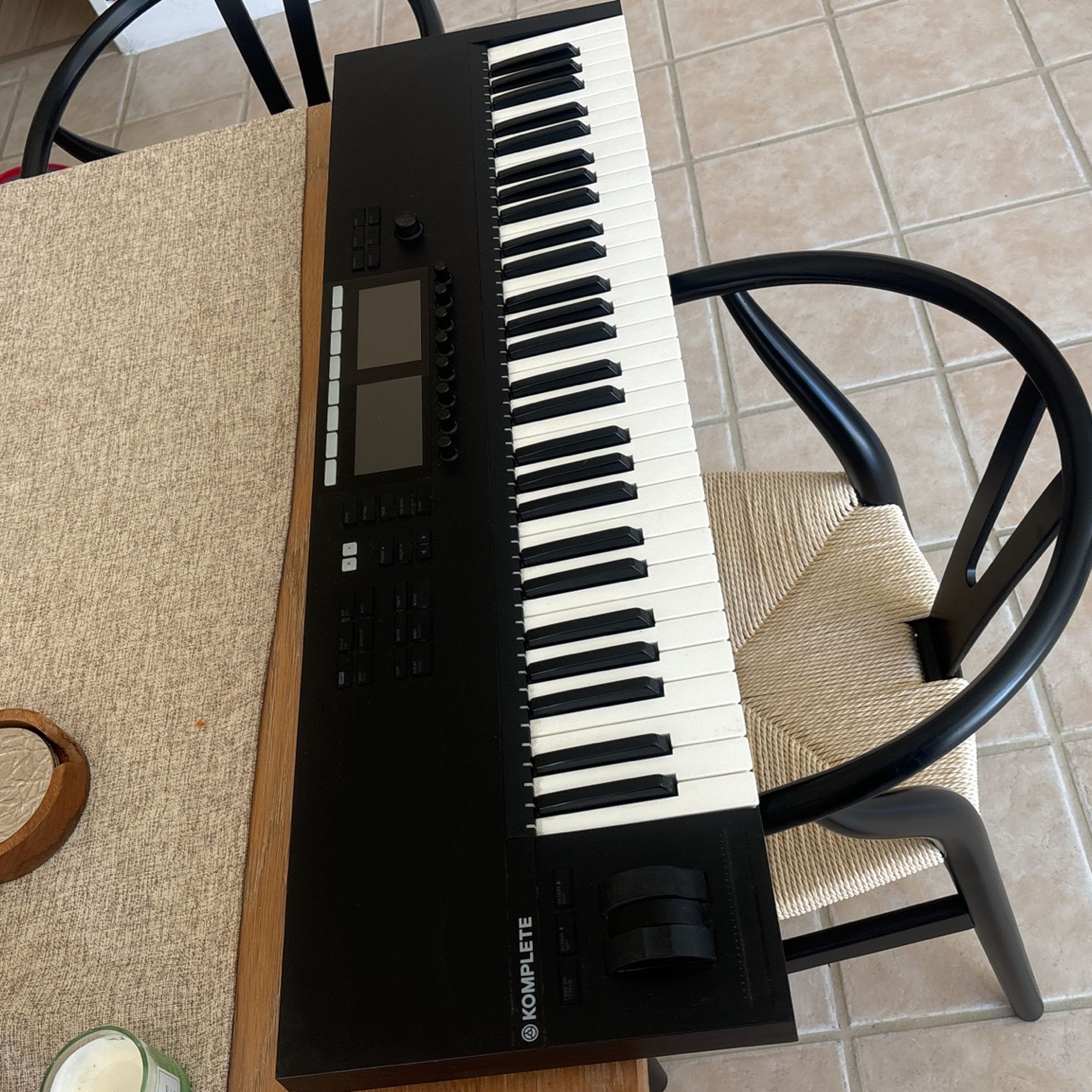 Komplete Kontrol 61