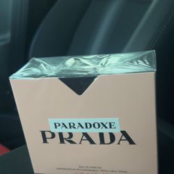 Prada perfume