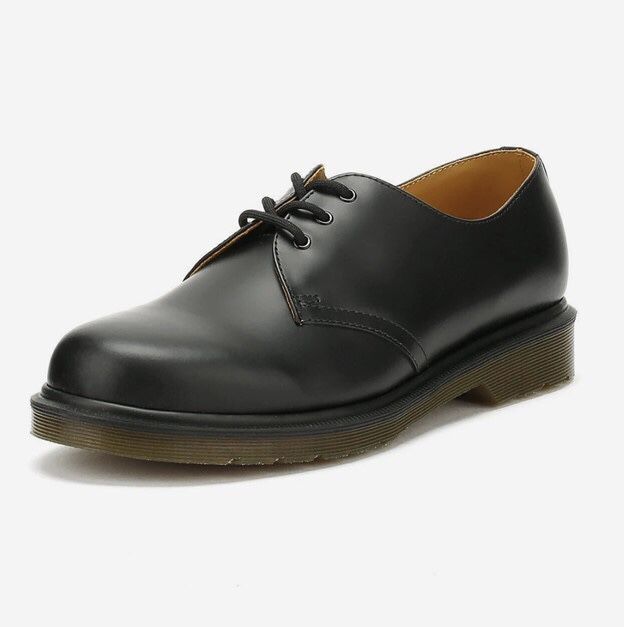 NEW DR. MARTENS Smooth Black Leather Shoes
