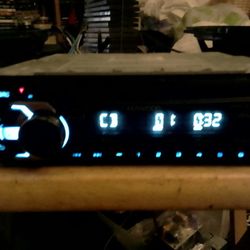 Kenwood Excelon KDC-X797 CD Player Bluetooth Aux USB HD) Radio SiriusXM Pandora And More 