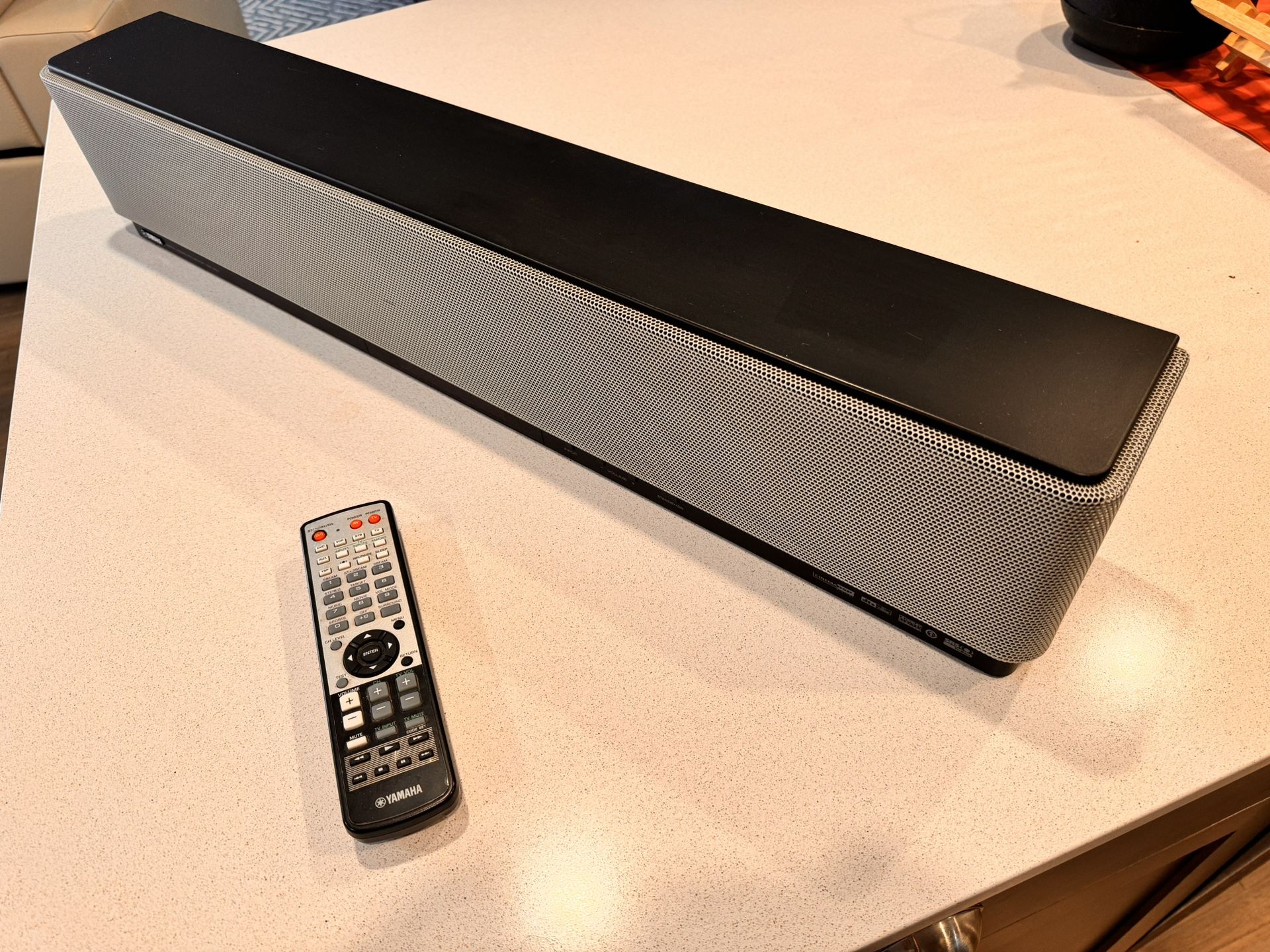 Yamaha Digital Surround Sound Speaker Soundbar