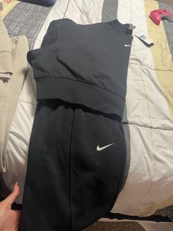 Official Nike Sweat Suit For Girls Size M  