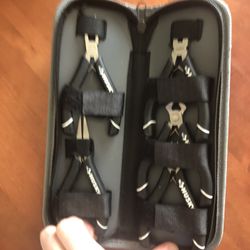 Husky Mini Pliers Set