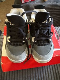 Air Jordan 4 Grey and Black Sneakers