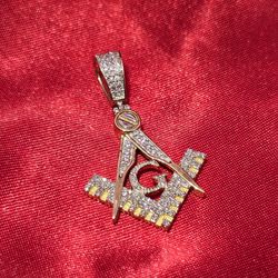 10k Yellow Gold Diamond Swarovski Crystals World / Champion Cup Pendant 3/8 ctw 