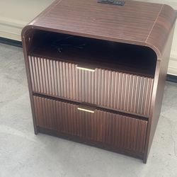 FURSUN 24" Fluted Nightstand with Charging Station