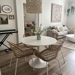 Dining Table Set - 4 chairs and 1 table 