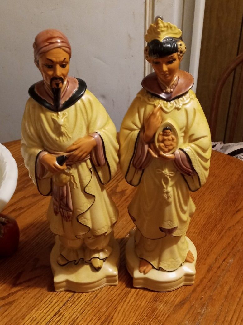 blue Boy And Wife Porcelain Figures