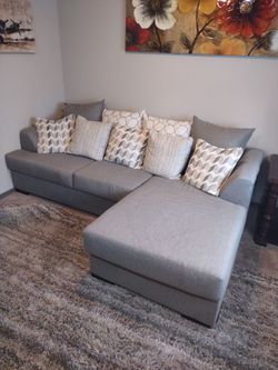 L shaped sectional couch