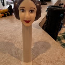 Princess lei Pez Dispenser