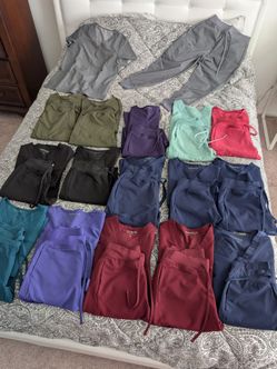 Mandala Scrubs Set Lot – Multiple Colors 150 / or best !