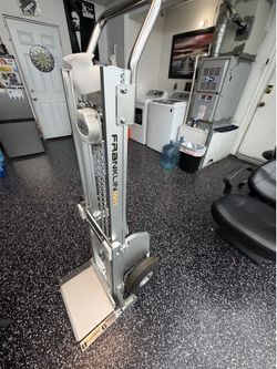 Battery dolly
