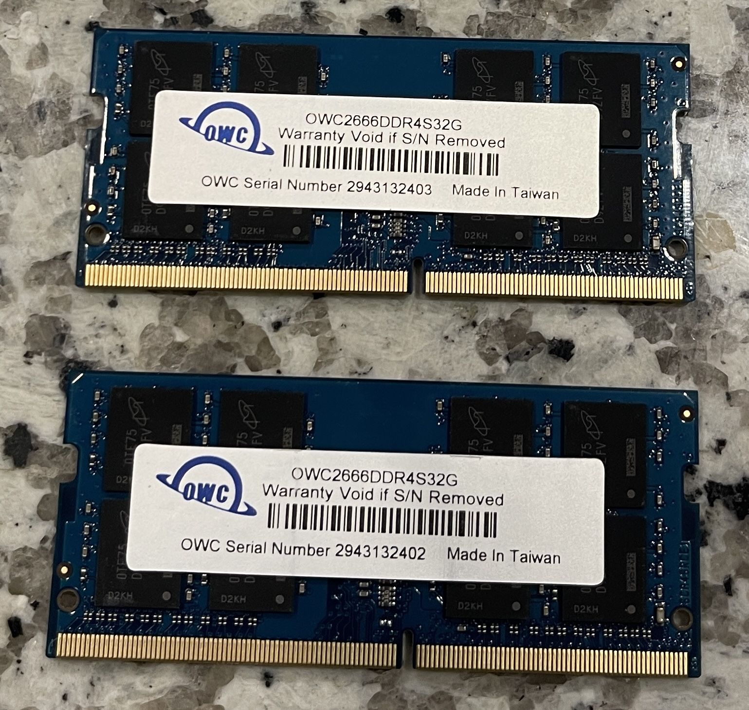 Selling 2 32 GB DDR4 Memory Chips