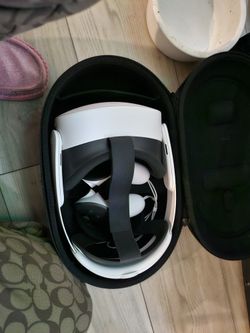 Meta Quest 3S VR Headset – Like New – Used 3 Times
