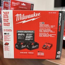 Milwaukee M18 Xc 6.0 Battery Pack With Charger 