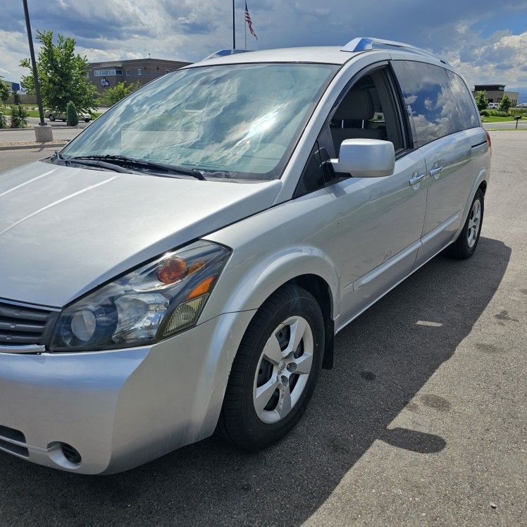2009 Nissan Quest