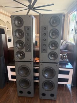 JSD sound design line array tower speakers made in USA California
