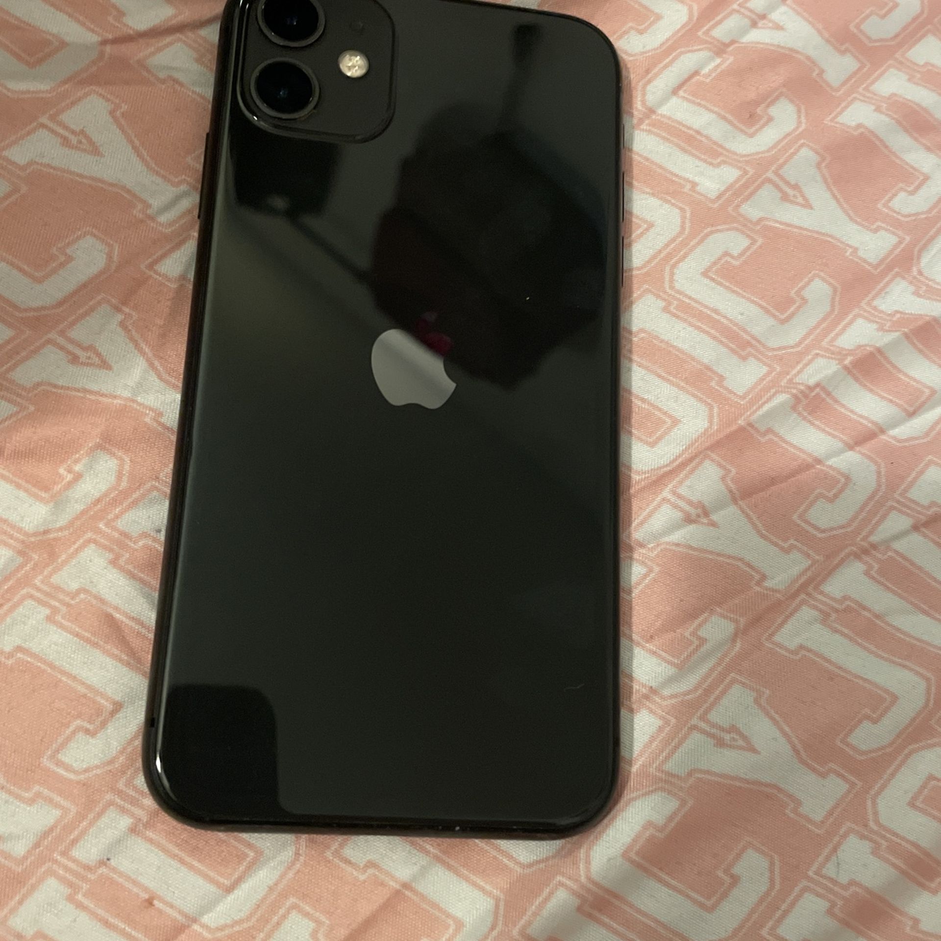 IPHONE 200 GB UNLOCKED SALE PERFECT CONDITION 
